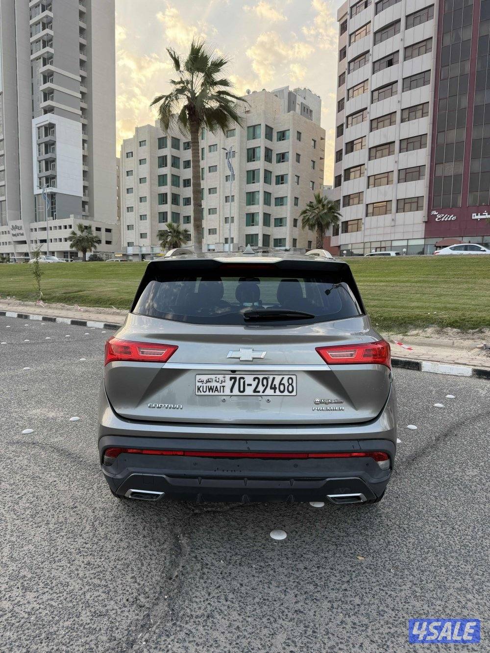 شفر كابتيفا بريمير موديل 2023 كامل المواصفات  صبغ الوكالة شرط الفحص5