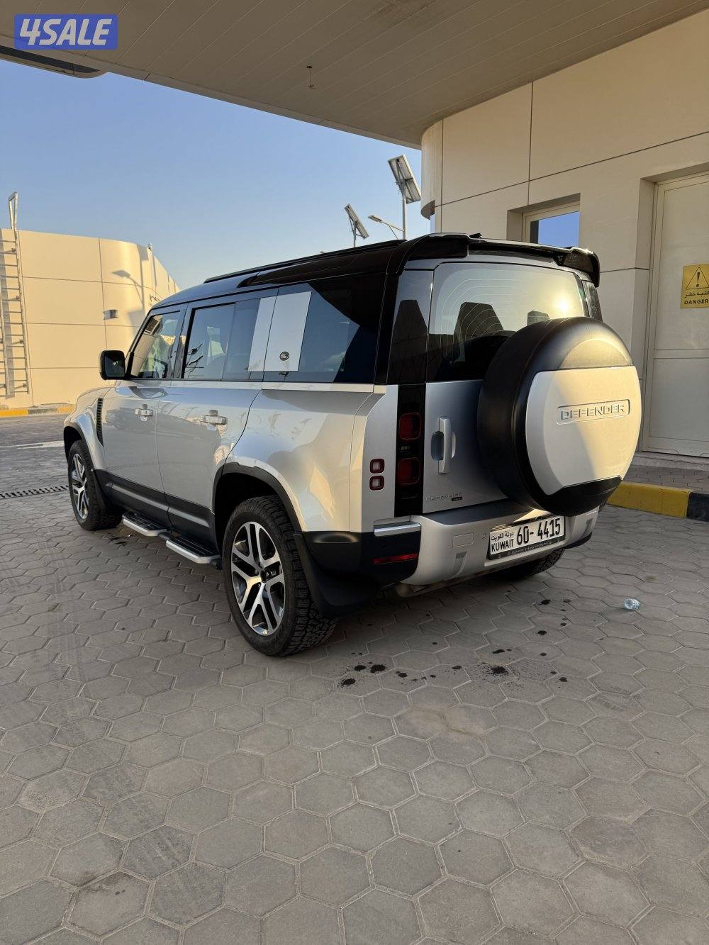 Defender 110 كامل المواصفات3