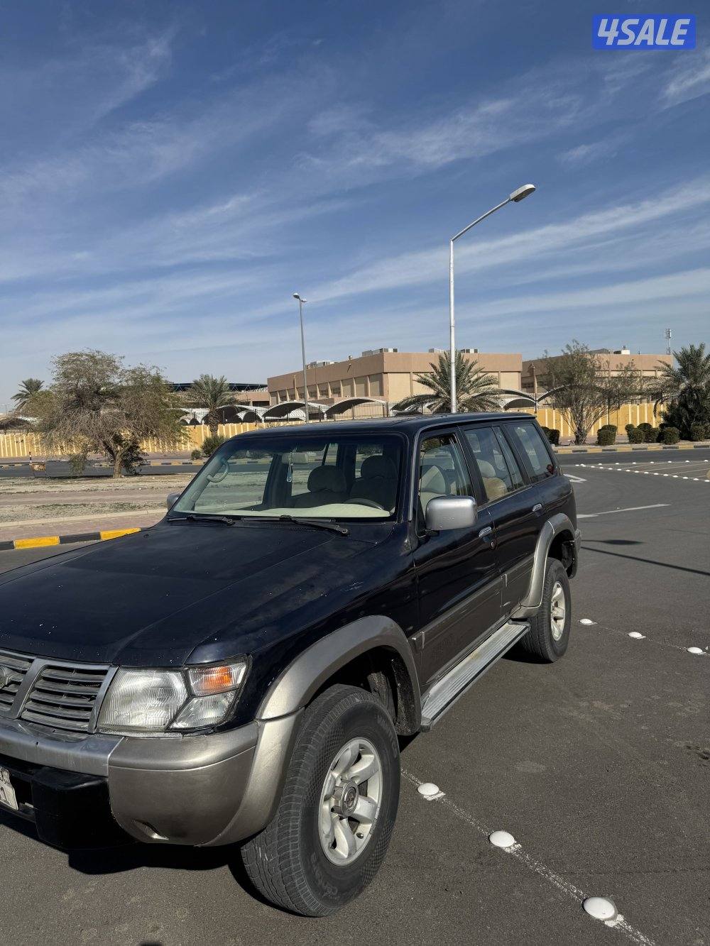 للبيع سوبر سفاري0