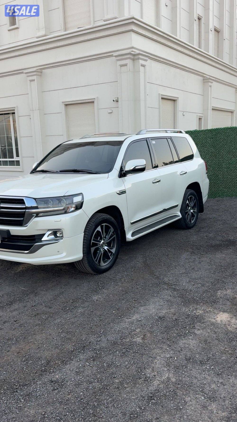 للبيع لاندكروزر قراند تورنق صبغ الوكالة2