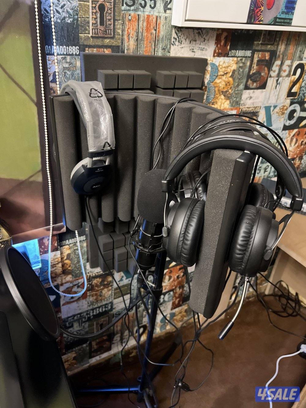 بيع استيديو كامل اورغ ياماها 5000 كفالة ٥ سنوات مع العده4