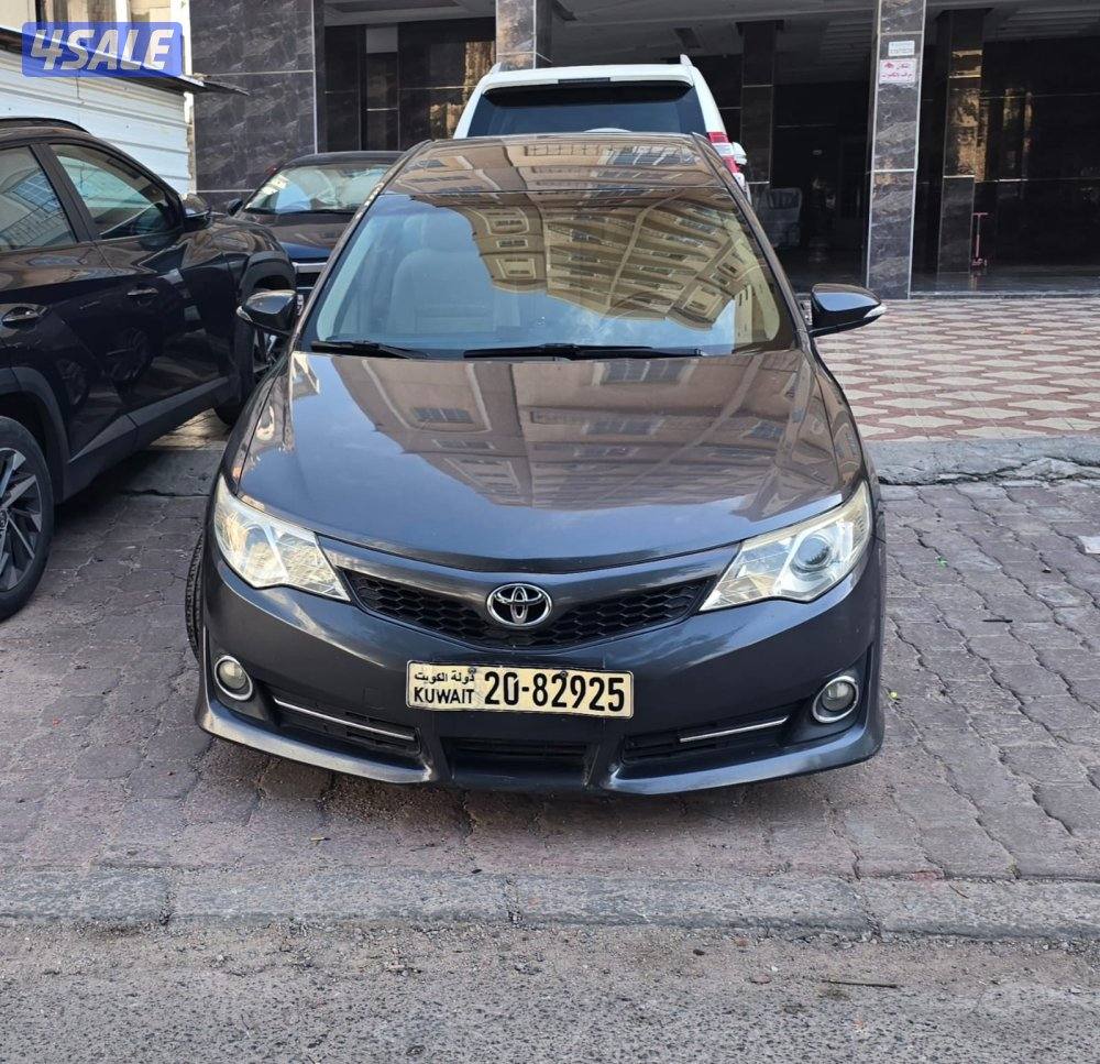 كامري GLX موديل 2013 مالك اول0