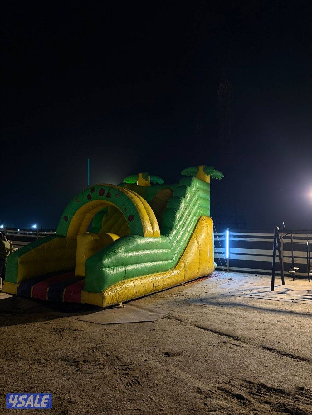 للإيجار مخيم عريفجان1