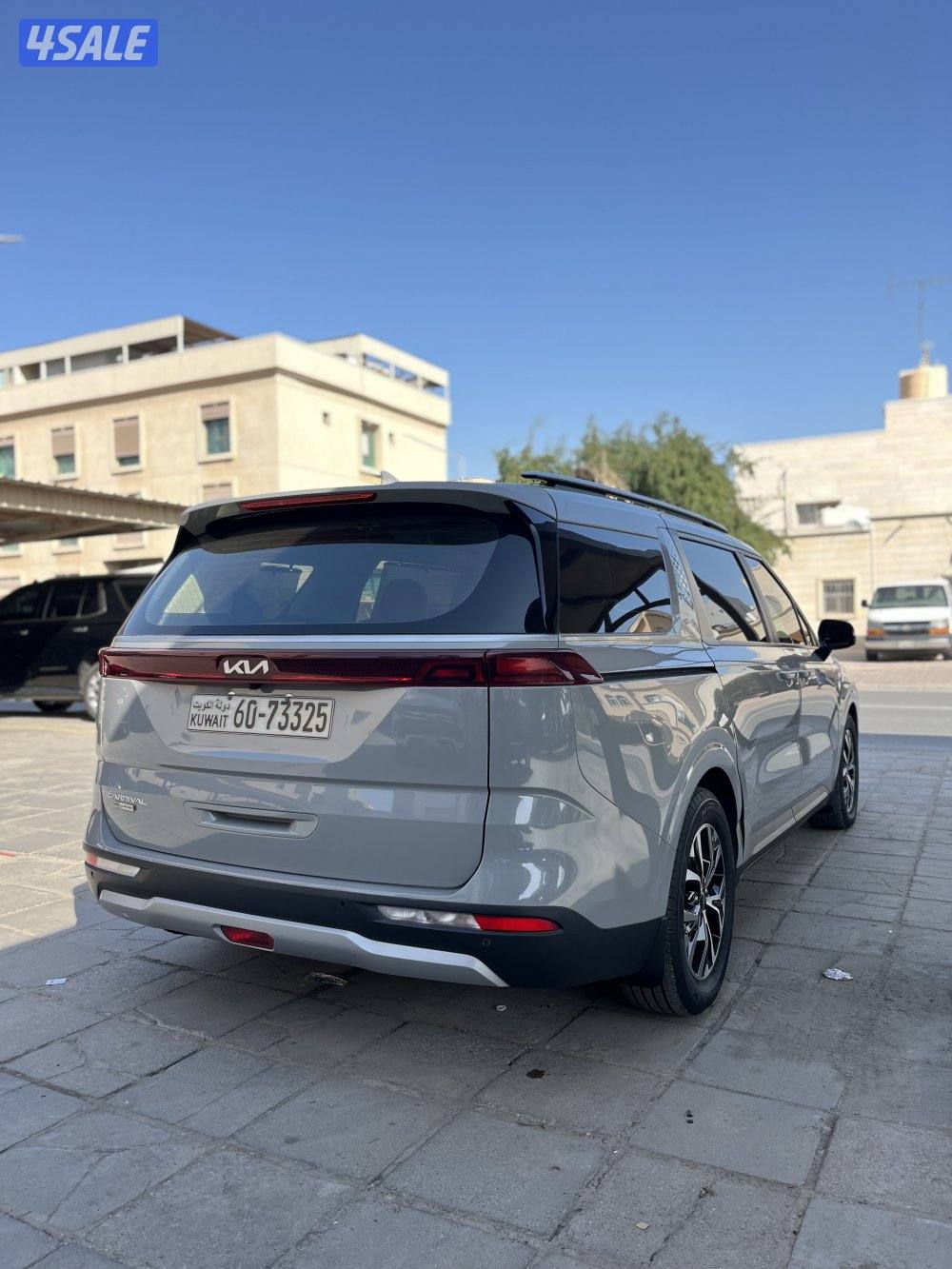 للبيع كيا كرنفال موديل 20219
