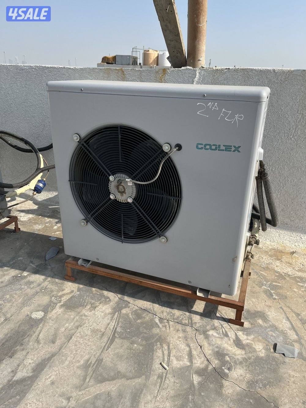 تكييف كولكس سبليت 2.5 طن بحالة الجديد استعمال اقل من سنه عدد 2 وحدة 4h2