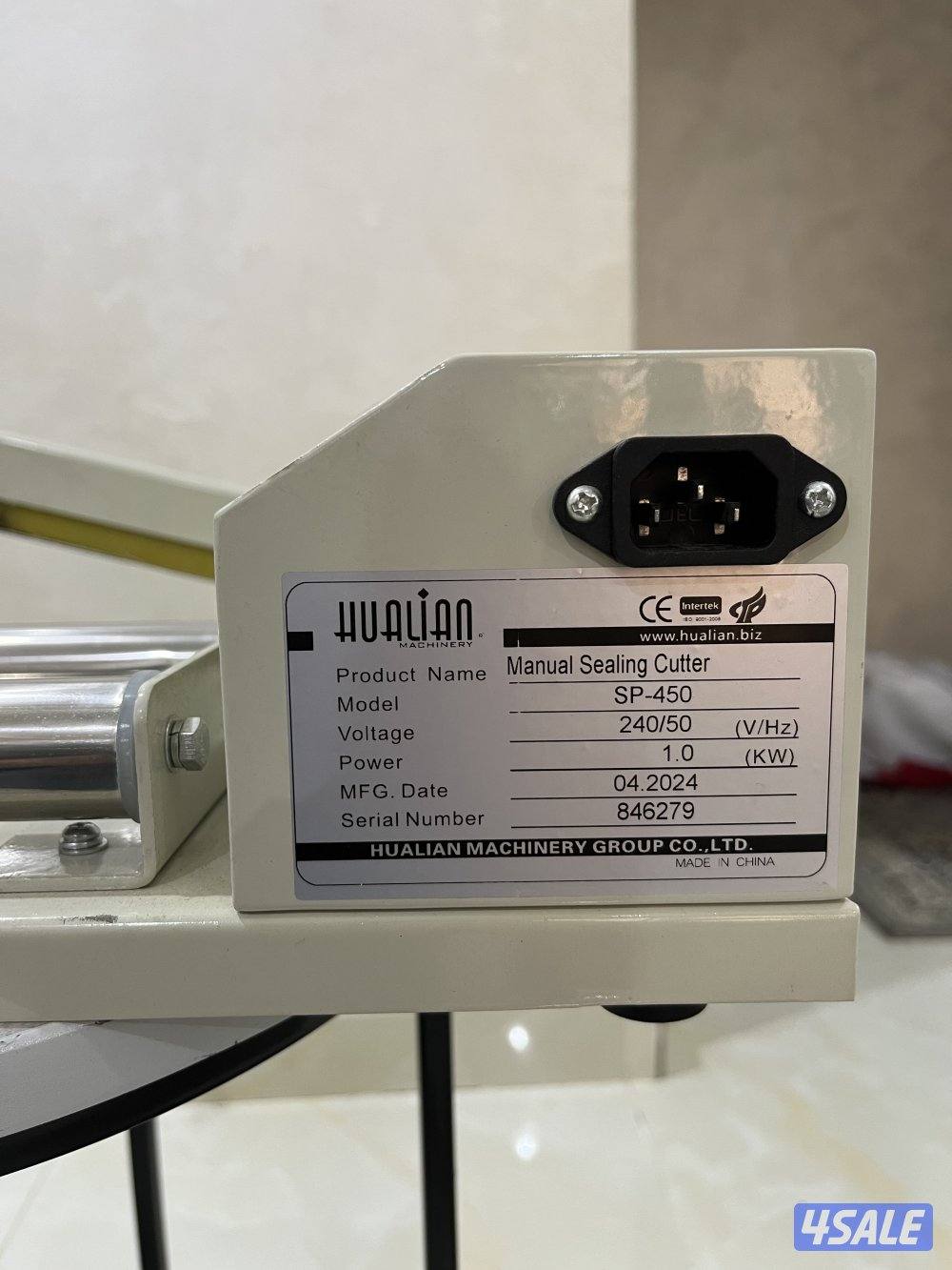 تكييف كولكس سبليت 2.5 طن بحالة الجديد استعمال اقل من سنه عدد 2 وحدة 4h3