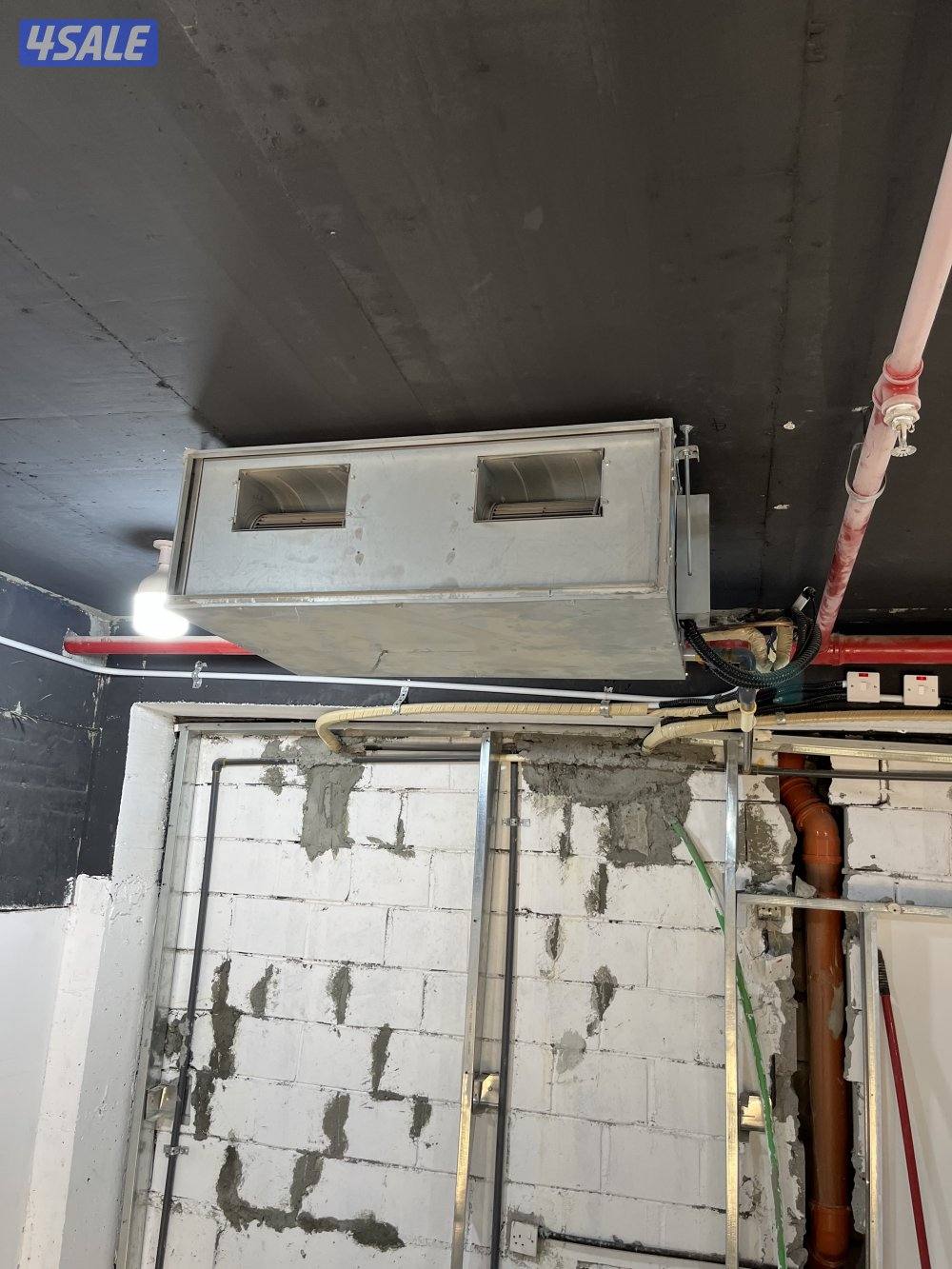 تكييف كولكس سبليت 2.5 طن بحالة الجديد استعمال اقل من سنه عدد 2 وحدة 4h6