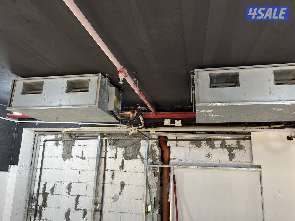 تكييف كولكس سبليت 2.5 طن بحالة الجديد استعمال اقل من سنه عدد 2 وحدة 4h8