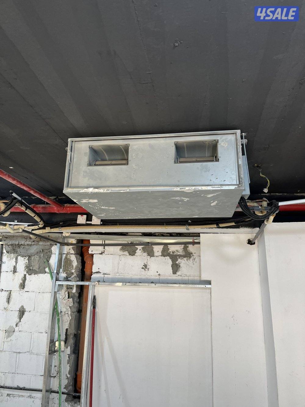 تكييف كولكس سبليت 2.5 طن بحالة الجديد استعمال اقل من سنه عدد 2 وحدة 4h9