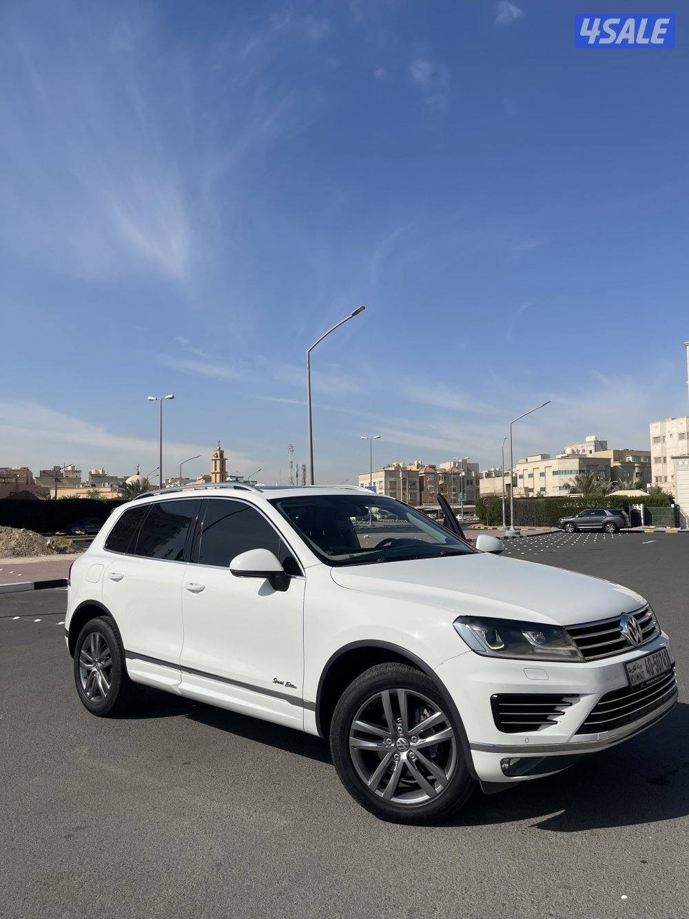 طوارق سبيشل ادشن R line0