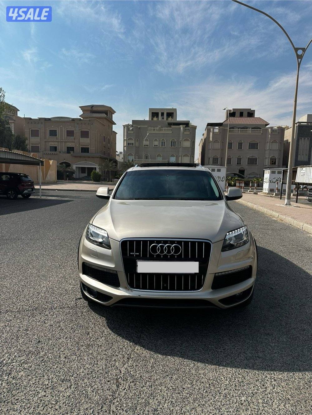 للبيع Q7 بحالة الوكالة0