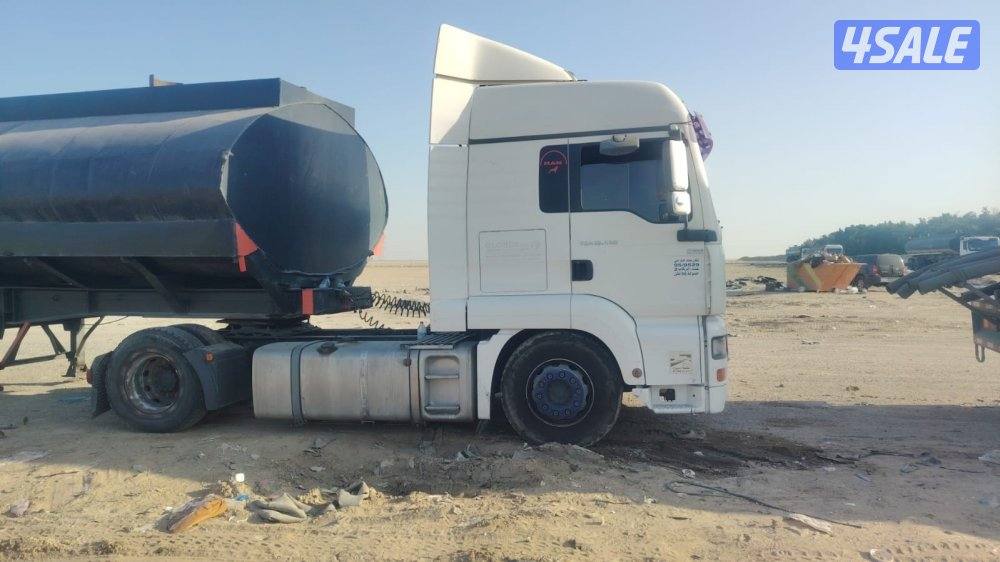 للبيع راس تريلا4