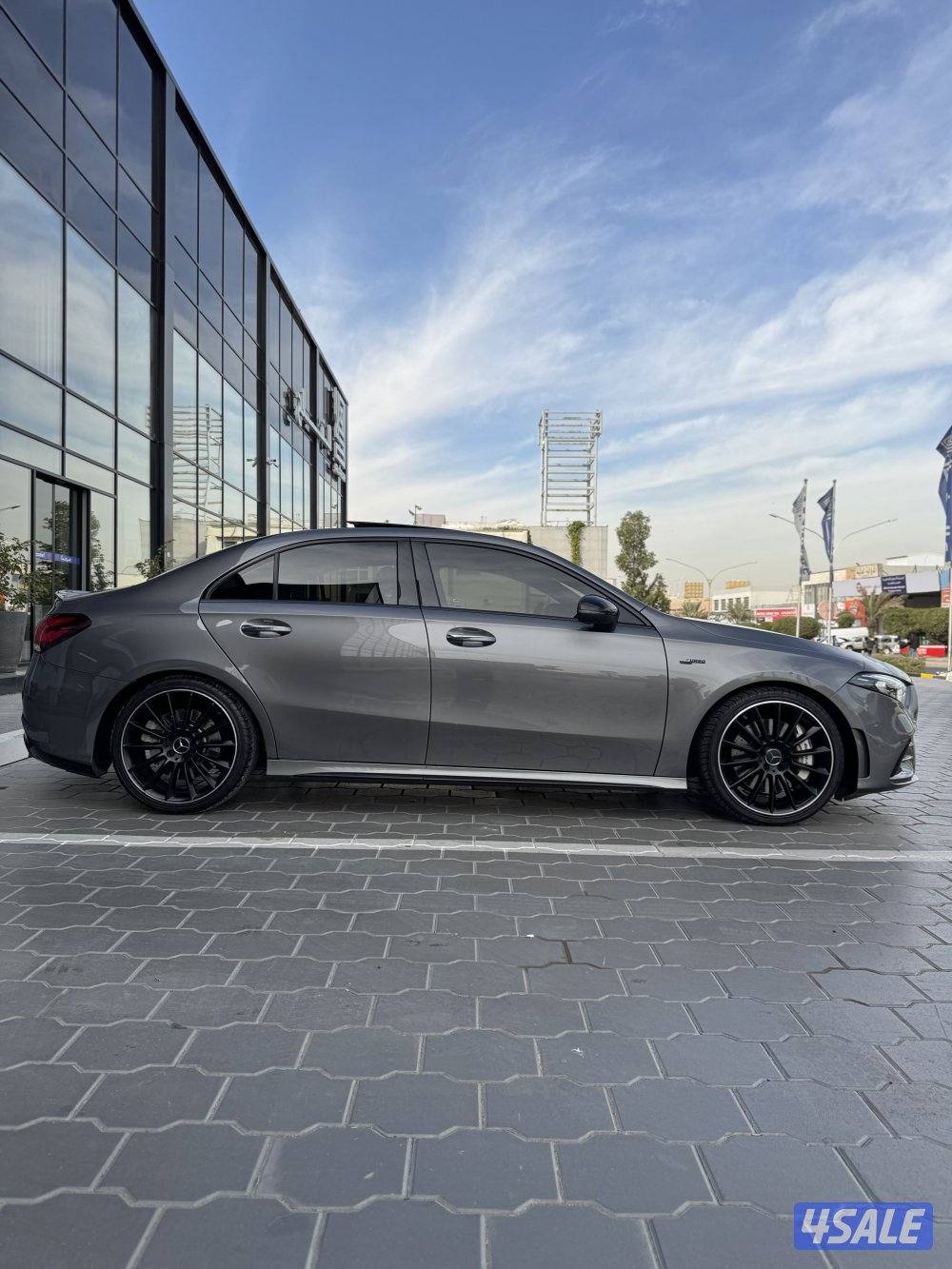 A35 AMG وارد الوكاله ماشي 34 الف كيلو0