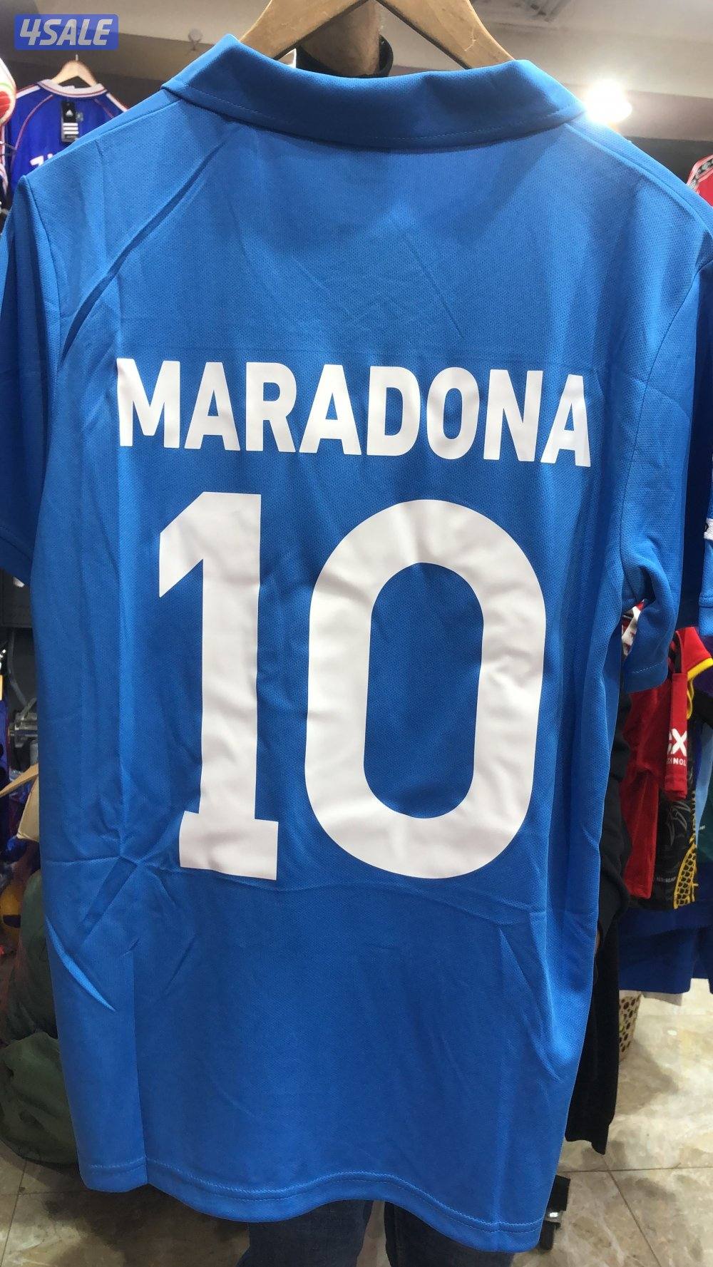 ملابس رياضيه0