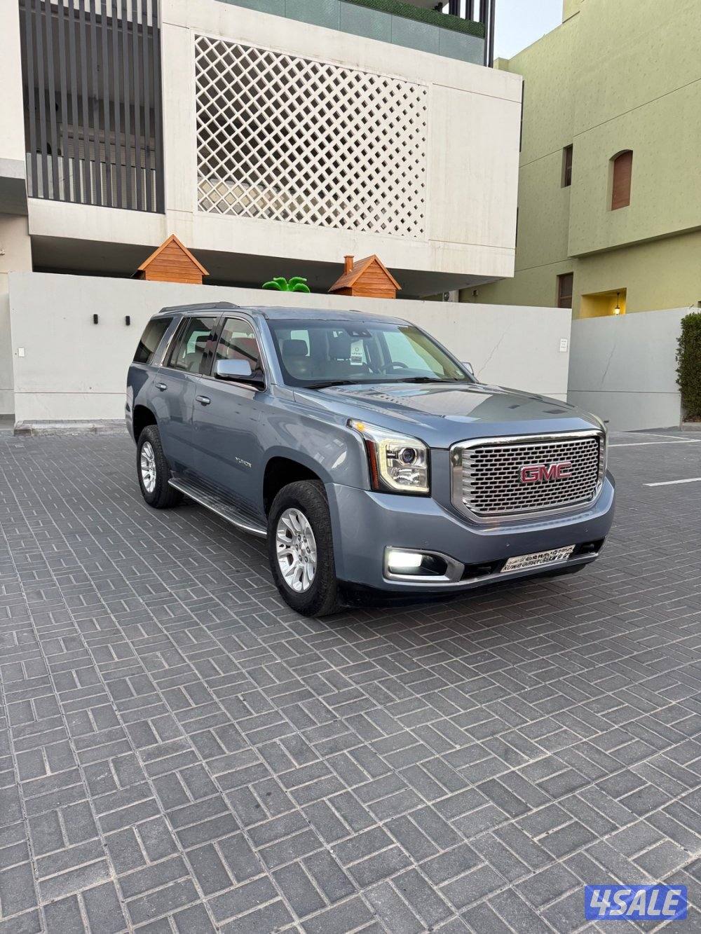 للبيع يوكن SLT ماشي 200 مديل 20152