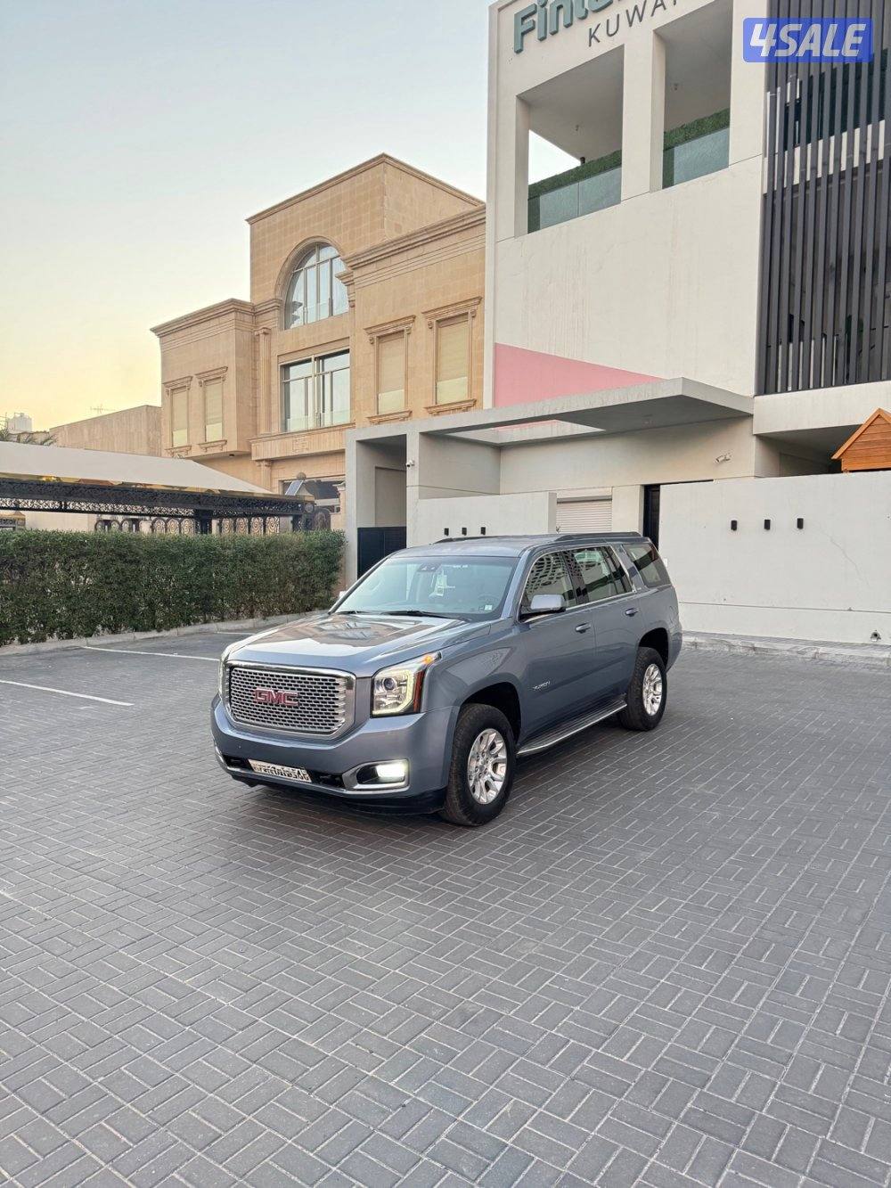 للبيع يوكن SLT ماشي 200 مديل 201513