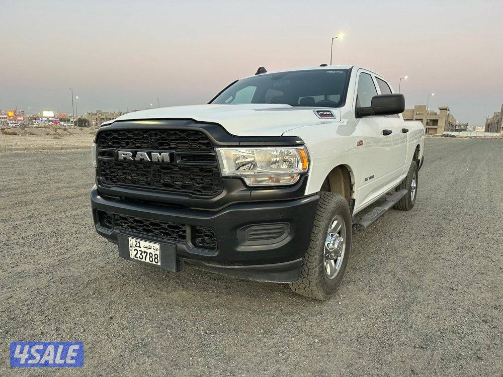 صبغ وكالة وانيت دودج رام 2500 HD 6.4L موديل ٢٠٢١2