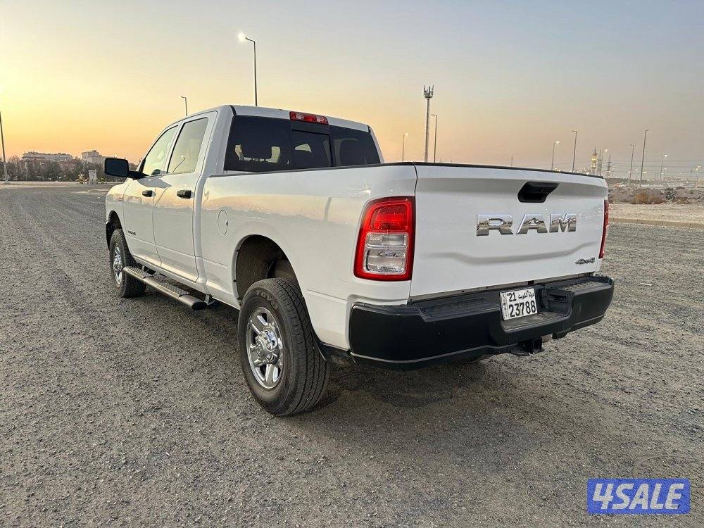 صبغ وكالة وانيت دودج رام 2500 HD 6.4L موديل ٢٠٢١6