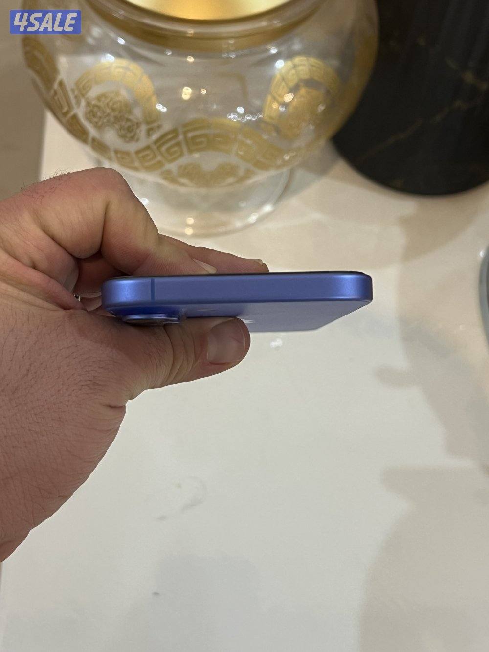 آيفون 16 بلس 256 جيجا اللون الازرق مستعمل نضيف جدا نسبه بطاريه 100%2