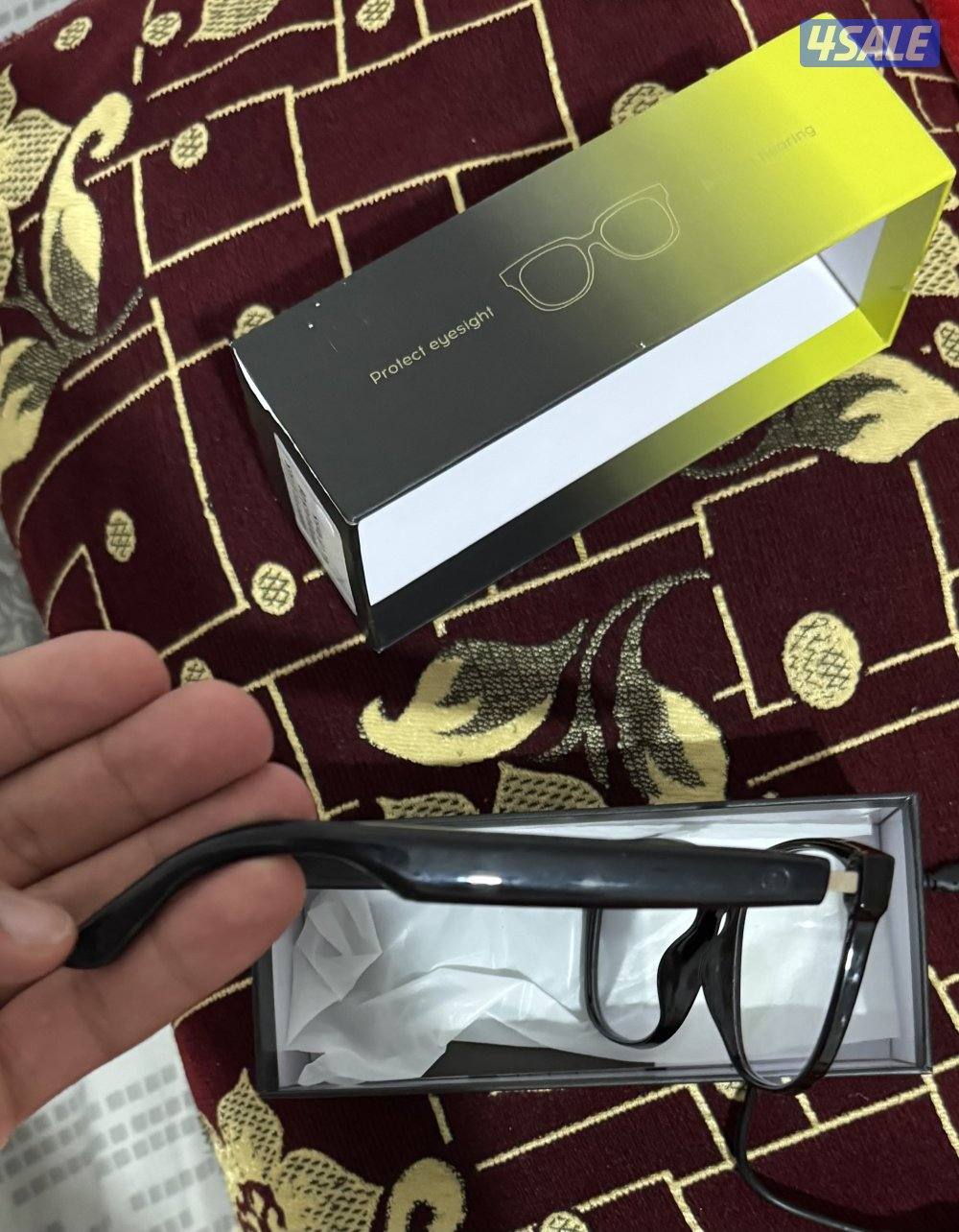 نظارة ذكيه تقدر تتكلم منه وفيه نظام تواصل مكالمه1