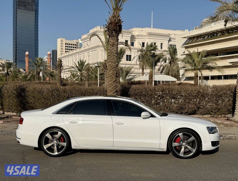 Audi A8L 4.2 sline 177km model 2011 full option3