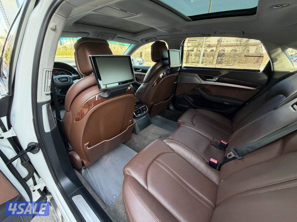 Audi A8L 4.2 sline 177km model 2011 full option8