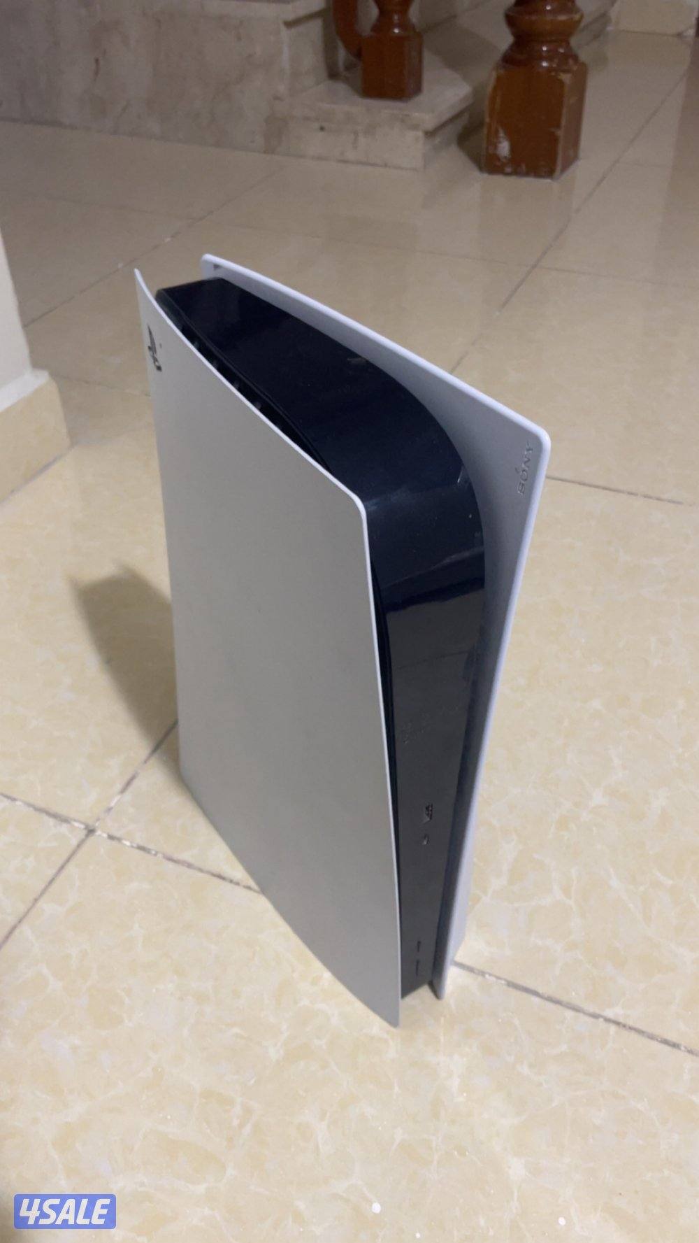 للبيع او للبدل معى بي سي سوني 51