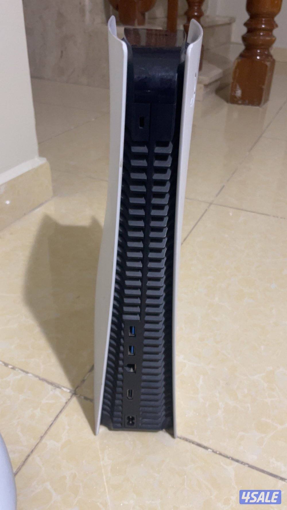 للبيع او للبدل معى بي سي سوني 52