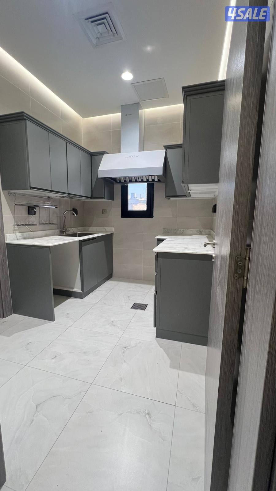 للأيجار (( شقتين في الأندلس))ق1313