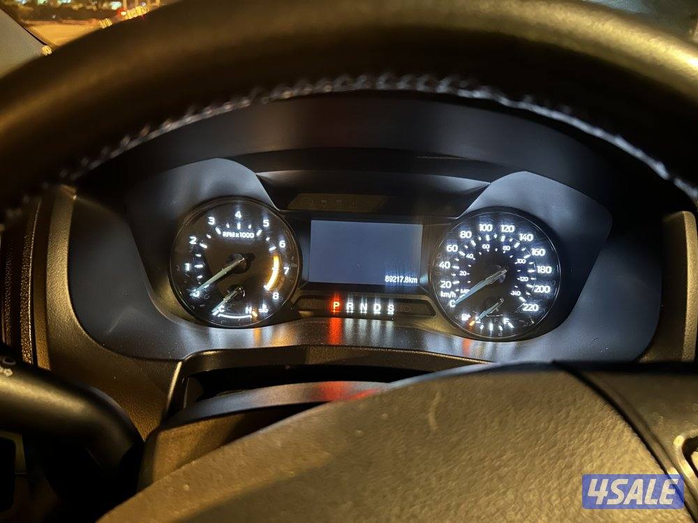 اكسبلورر xlt السعر ٤.٣٠٠8