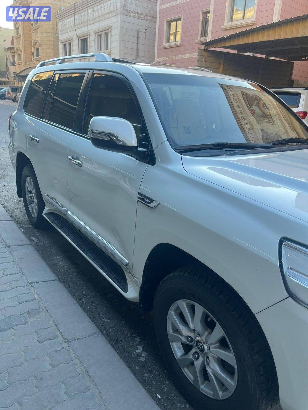 لاند كروز GX.R V8 ٢٠١٧ الساير عداد ٢٠٥ ألف شرط الفحص صبغ وكاله2