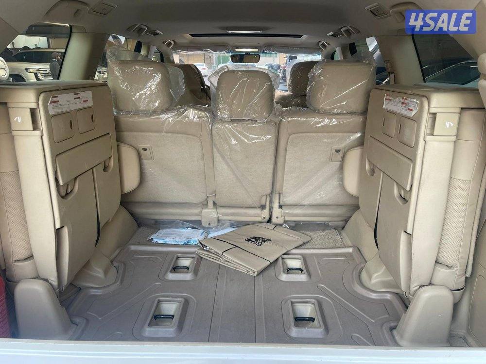 لاند كروز GX.R V8 ٢٠١٧ الساير عداد ٢٠٥ ألف شرط الفحص صبغ وكاله8