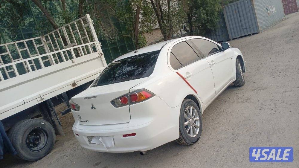 للبيع ميتسوبيشي لانشر 2000 سي سي البيع لعدم الحاجه السياره ممتازه الله1