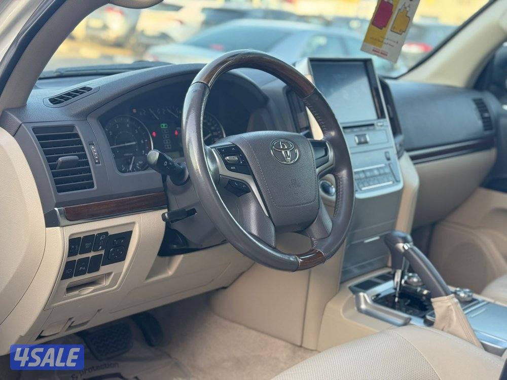 لاند كروز GX.R V8 ٢٠١٨ الساير عداد ٣٢٠ ألف شرط الفحص صبغ وكاله5