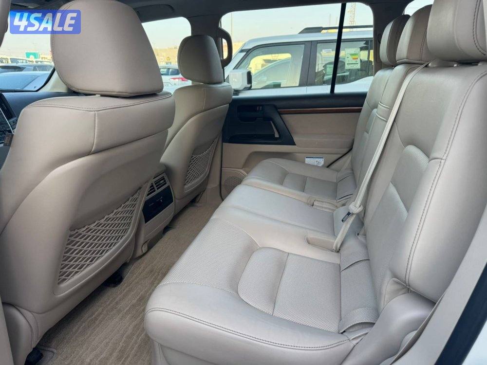 لاند كروز GX.R V8 ٢٠١٨ الساير عداد ٣٢٠ ألف شرط الفحص صبغ وكاله7