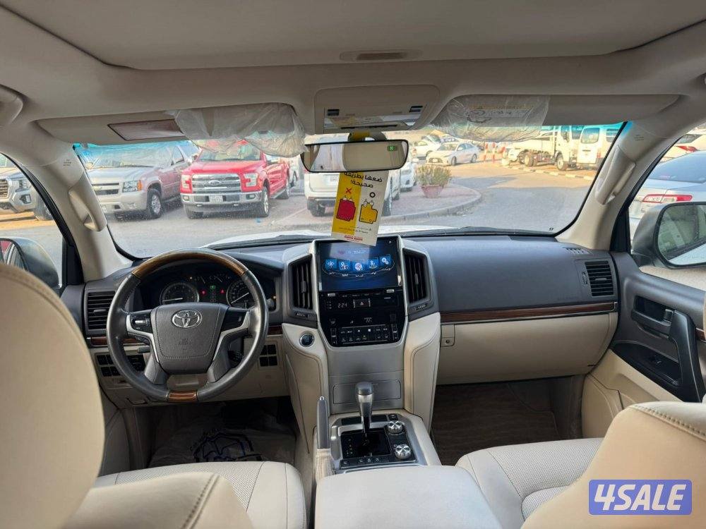 لاند كروز GX.R V8 ٢٠١٨ الساير عداد ٣٢٠ ألف شرط الفحص صبغ وكاله6