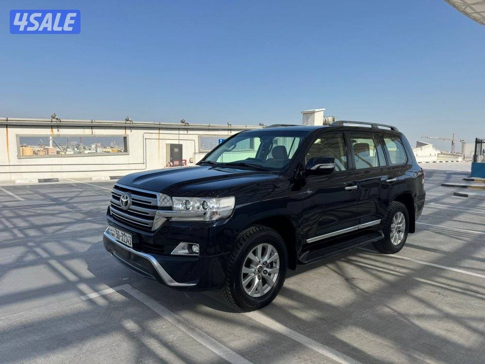 للبيع GXR موديل 2018 بحالة الوكاله 8 سلندر1