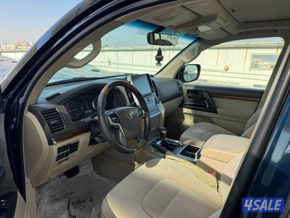 للبيع GXR موديل 2018 بحالة الوكاله 8 سلندر5