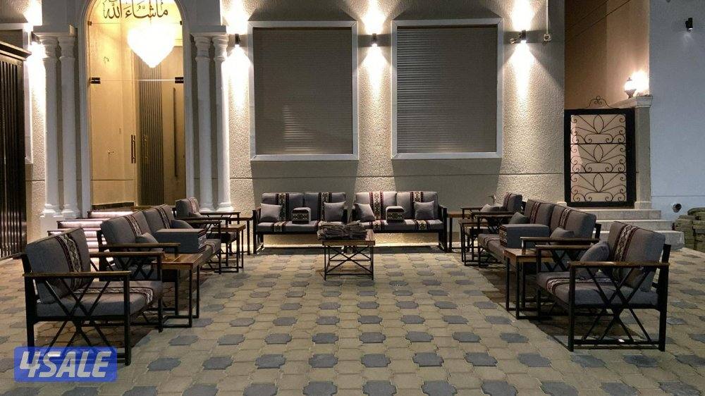 كراسي خارجية ويوجد اطقم كاملة خشب ، حديد5