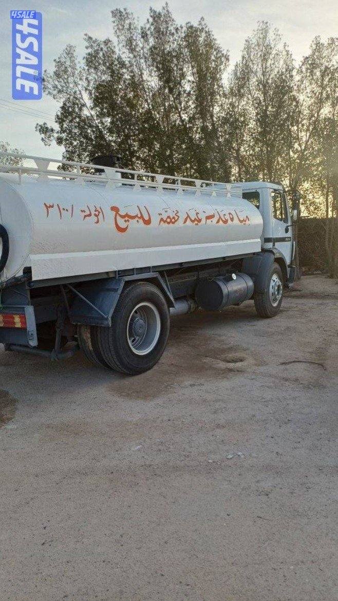 للبيع تنكر البي2