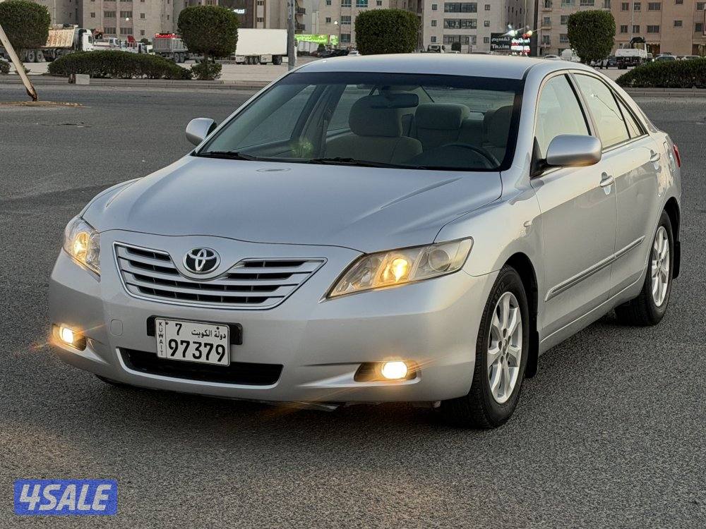 للبيع تويوتا كامري GLX 2009 قمة بالنظافة1