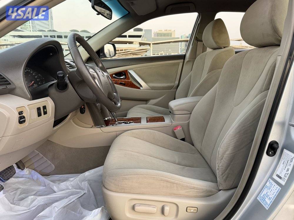 للبيع تويوتا كامري GLX 2009 قمة بالنظافة8