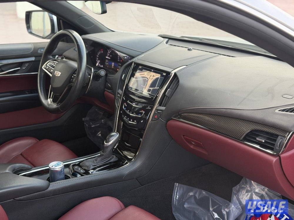 كاديلاك ATS 3.6 مكينه 6 سلندر جلد احمر نقطه عمياء بروجكتر فتحه الفل1