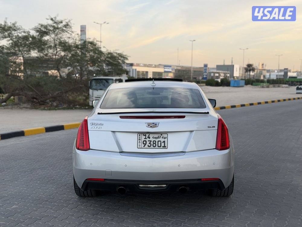 كاديلاك ATS 3.6 مكينه 6 سلندر جلد احمر نقطه عمياء بروجكتر فتحه الفل4