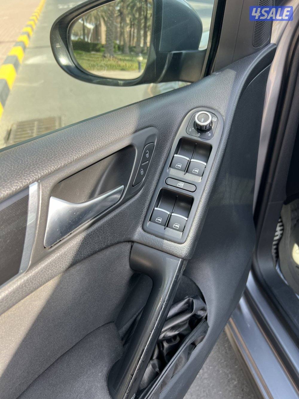 Volkswagen Golf 6 GTI12