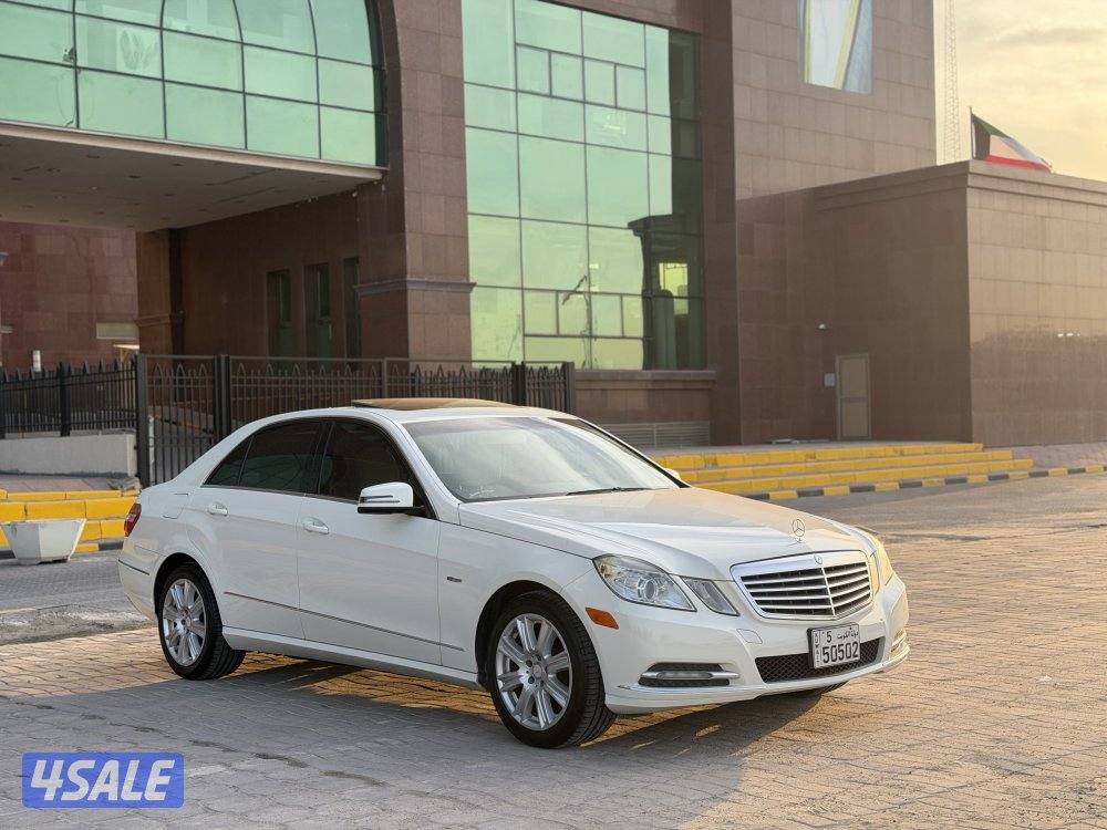 مرسيدس E350 بحاله نادره موديل 2012 عداد 175 الف كم نقبل تثمين وبدل2