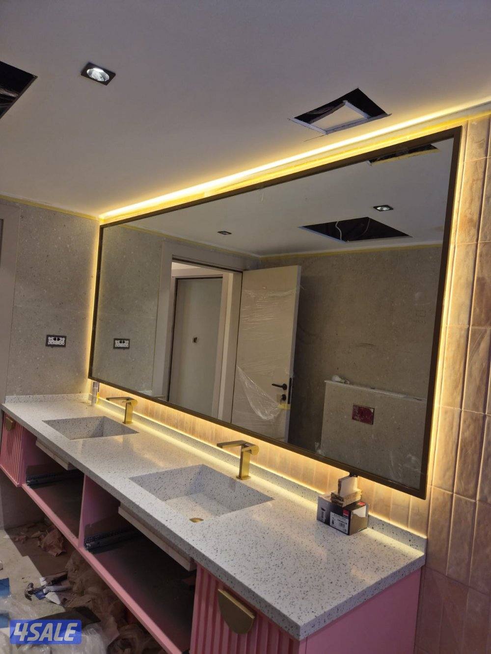 معلم زجاج ومريات معلم جام شاور بوكس طاولات طعام تقفيل دوينيات2