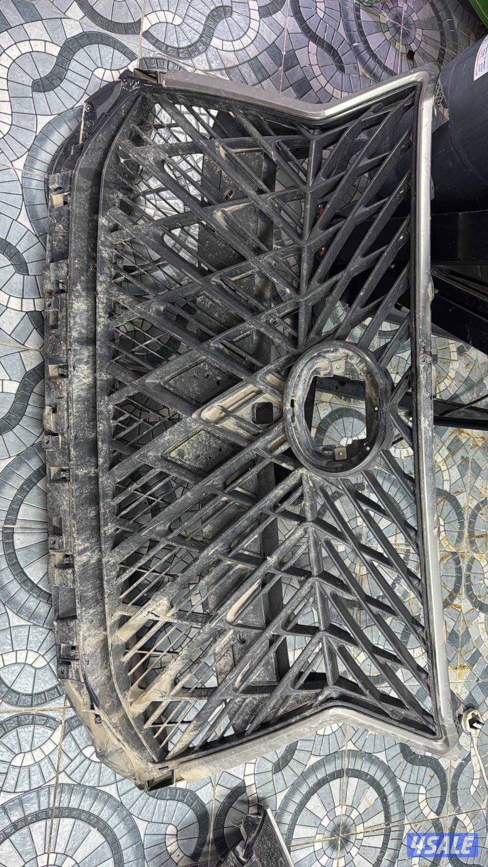 قطع سيارات سفاري + لكزس4