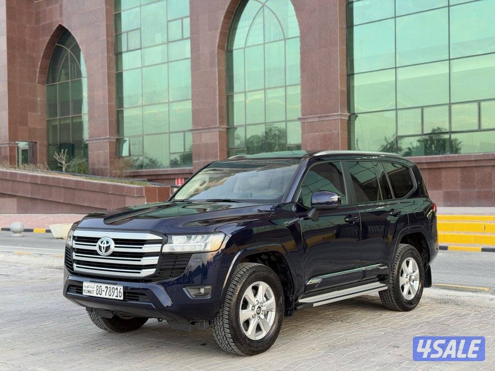 لاند كروزر GX.R توين تيربو موديل 2024 تحت الكفاله شاشه كبير جلد تبريد0