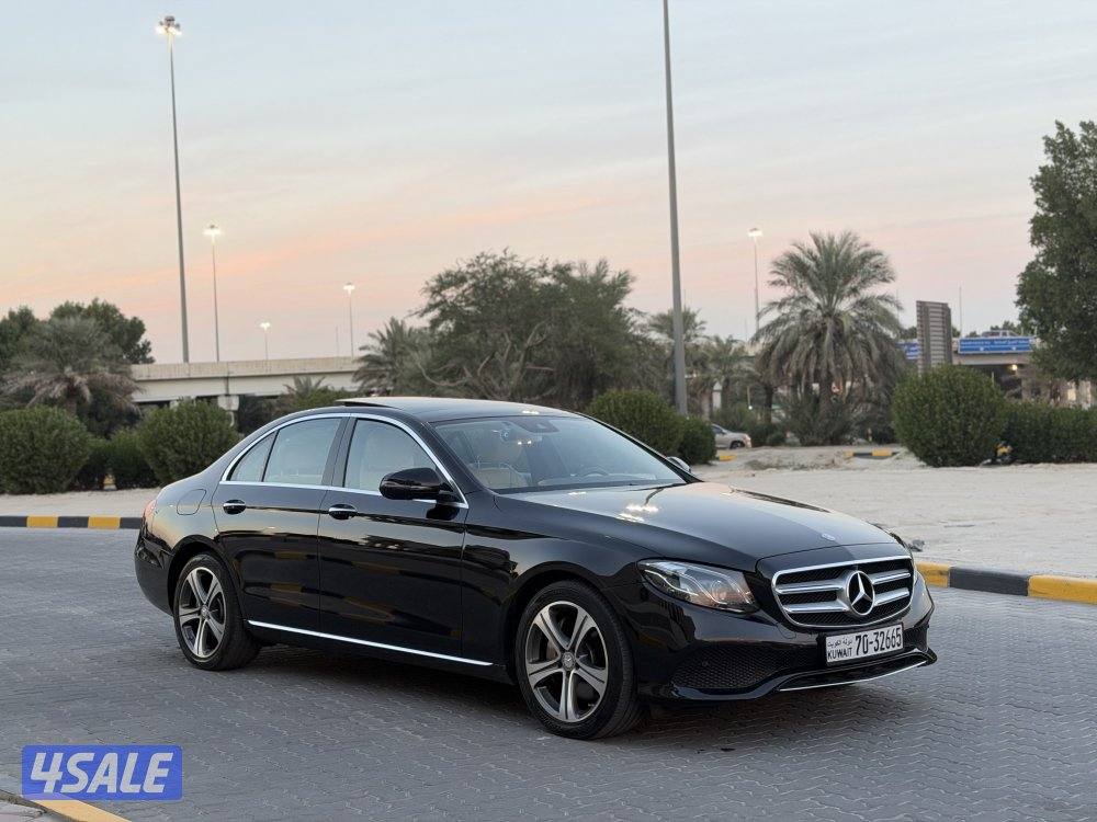 مرسيدس E300 موديل 2017 عداد 115 الف كم بانوراما مقاعد تبريد كاميرات3